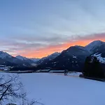 Apartment Wiesenhof - Natur & Weitblick Ueber Innsbruck - Ladestation Fuer Elektroautos